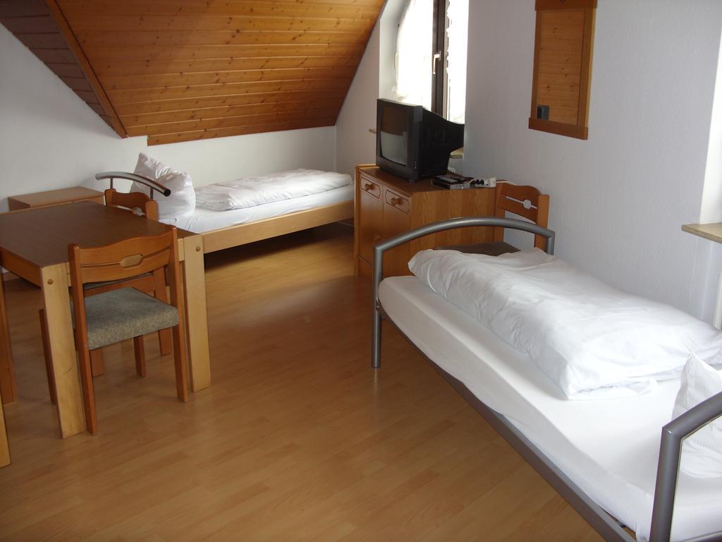 Gasthaus Zum Lamm Hotel Schallstadt Room photo